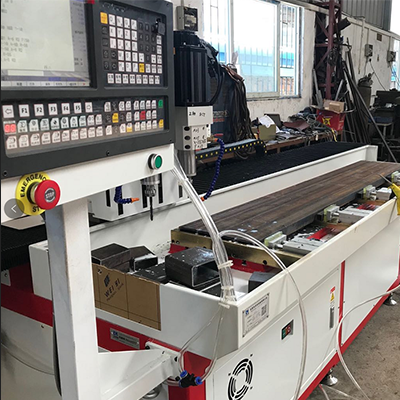 自動(dòng)鉆攻機(jī)如何解決撞機(jī)等問(wèn)題的發(fā)生？