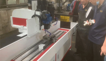 <b>數(shù)控行業(yè)的發(fā)展前景怎樣？</b>